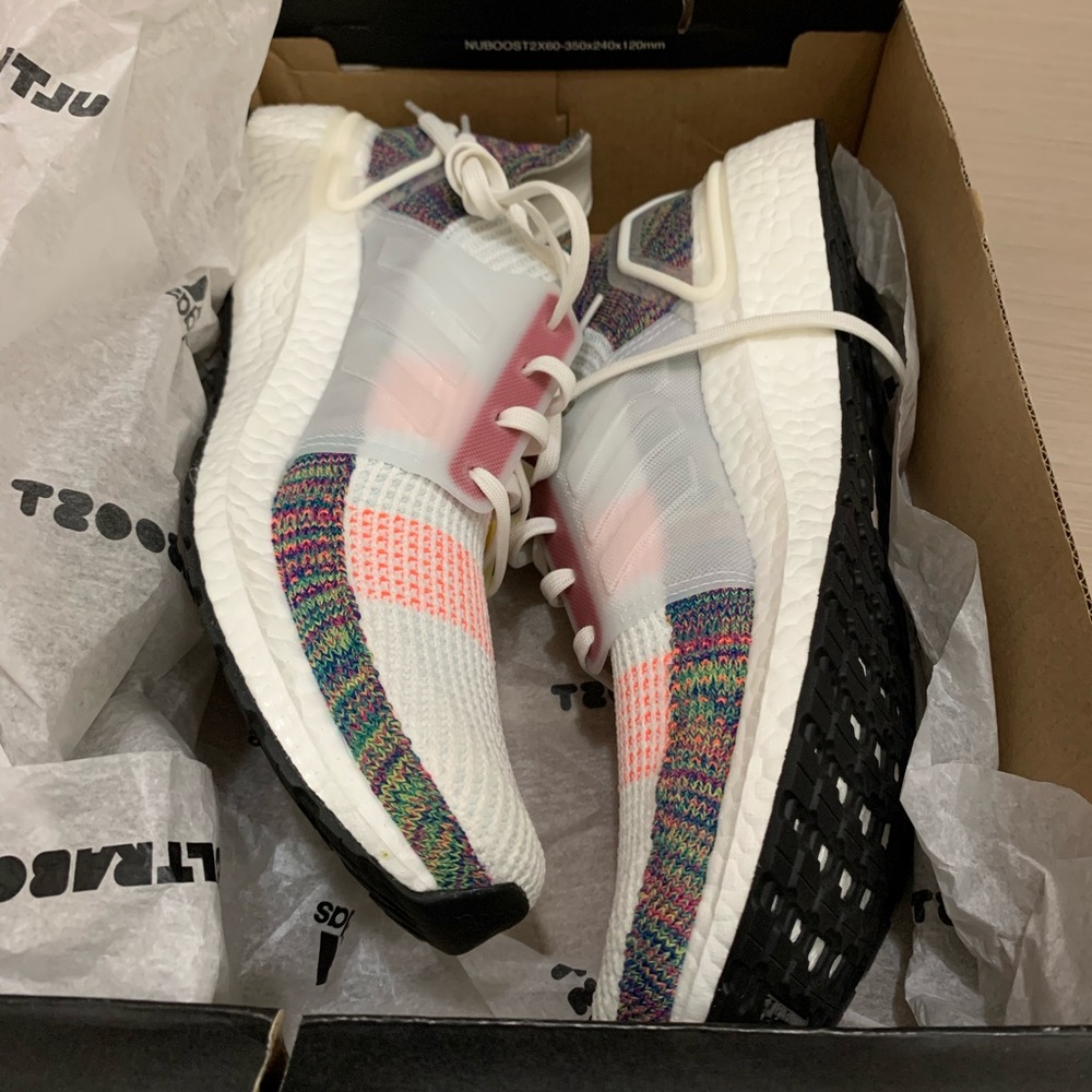 Adidas Ultraboost 19 Pride Men’s Size 13